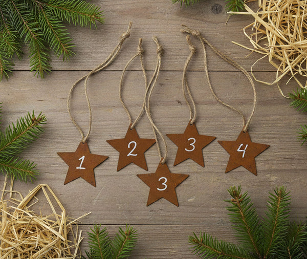 LB H&F 4er Set Adventskranz Zahlen Deko Advent Rost Stern Metall Weihnachten KERZENANHÄNGER dekorieren Sternform Adventskerzen