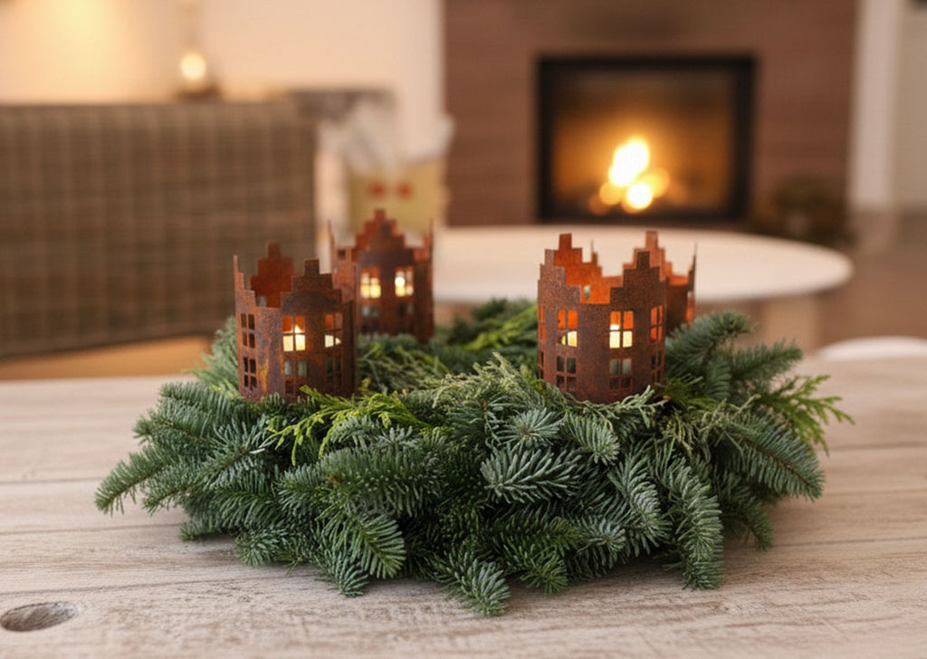 LB H&F 4er Set Adventskranzstecker HÄUSER Deko Kerzenhalter Advent Rost Metall Weihnachten KERZENSTECKER Haus Kerzenpicks zum selber dekorieren