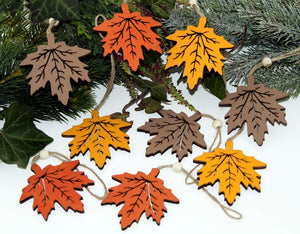 LB H&F 9er Set Anhänger Blatt Herbst Deko Holz Herbstanhänger Holzanhänger Dekoanhänger Ahorn Blätter bunt Herbstdeko
