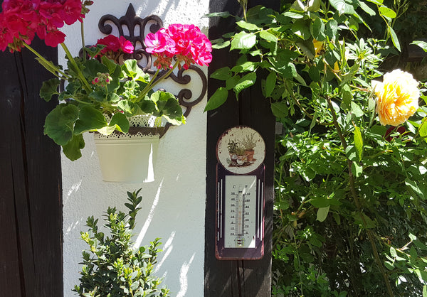 LB H&F Gartenthermometer analoges Innen-/Außenthermometer Wand Thermometer Metall - 38 cm Gross - Blechschild Antik Design