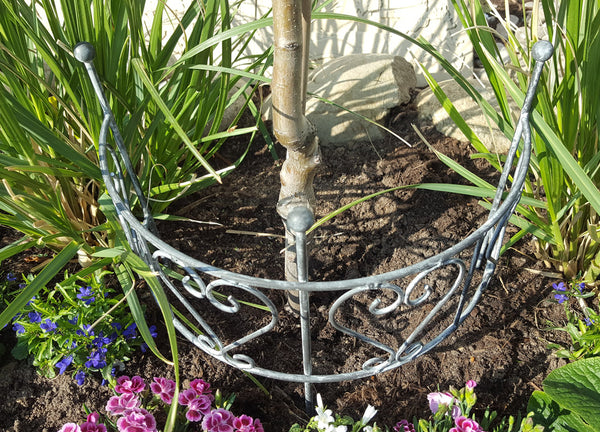 LB H&F Staudenhalter Blumenstütze Rankhilfe Bogen Zaunelement Metall GRAU Antik Design Massiv - 40x30 cm Gross